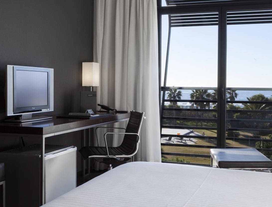 hotel habitacio platja ac gava baix llobregat