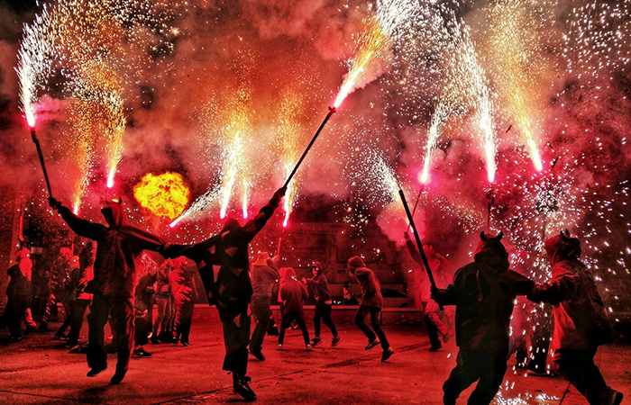 PortadaStVicencCorrefocDLC18