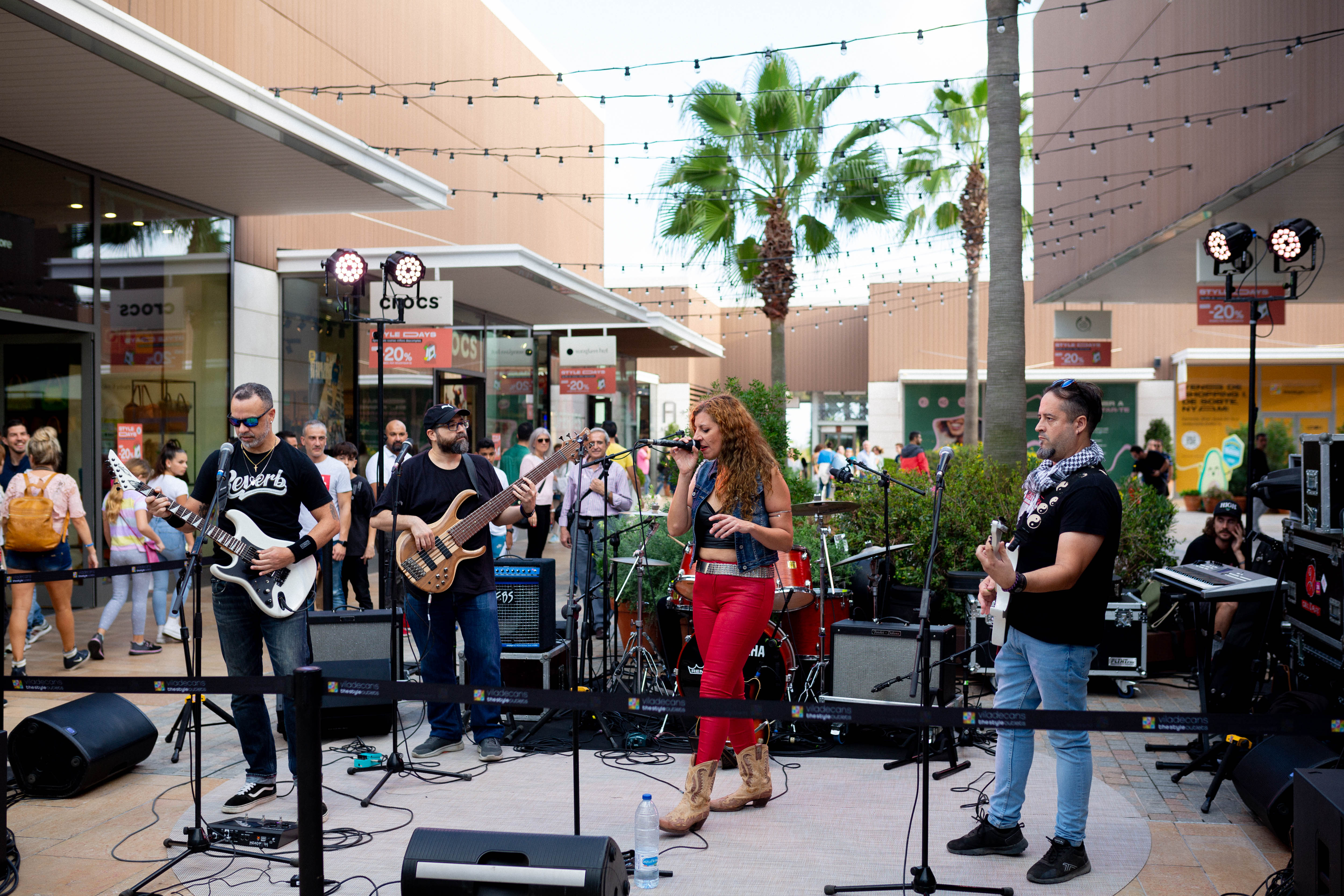 SEMIFINALES CONCURSONG VILADECANS THE STYLE OULTETS 3