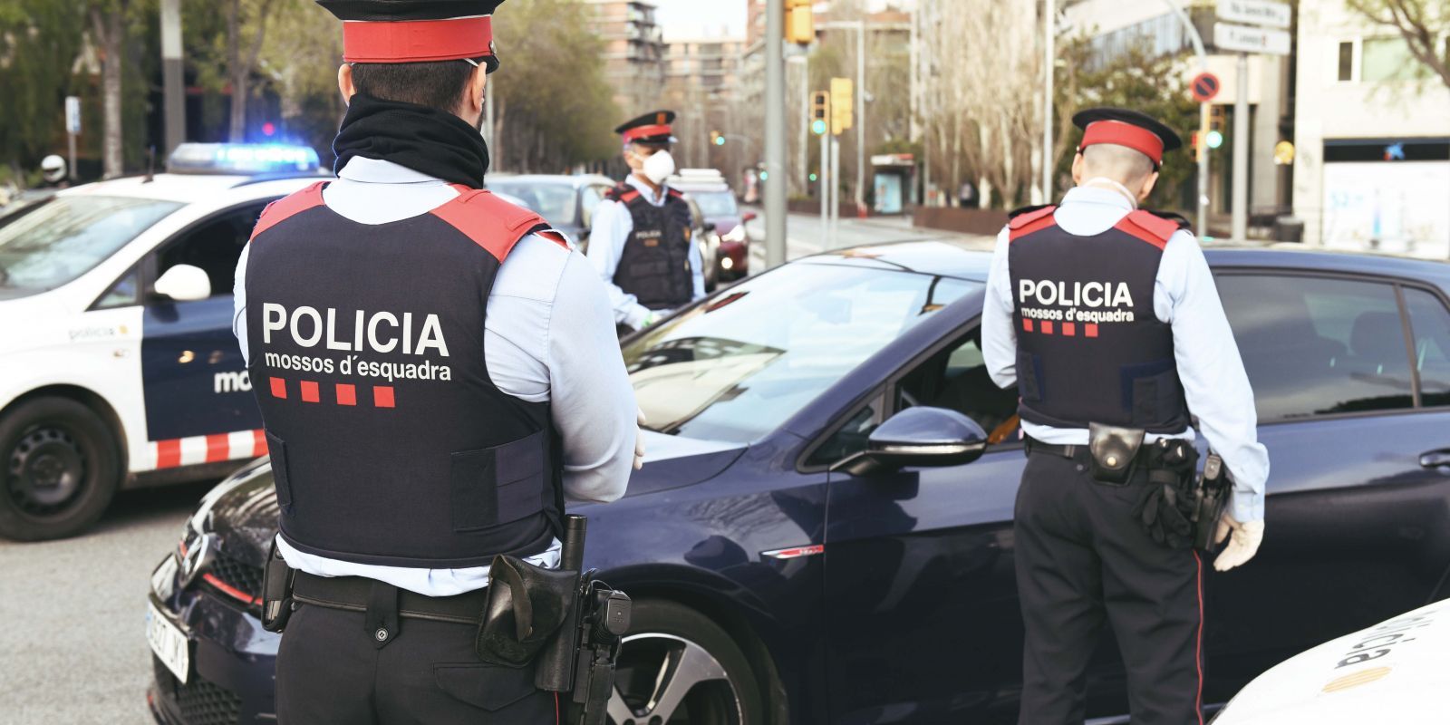 mossos esquadra confinament 37 1600x800