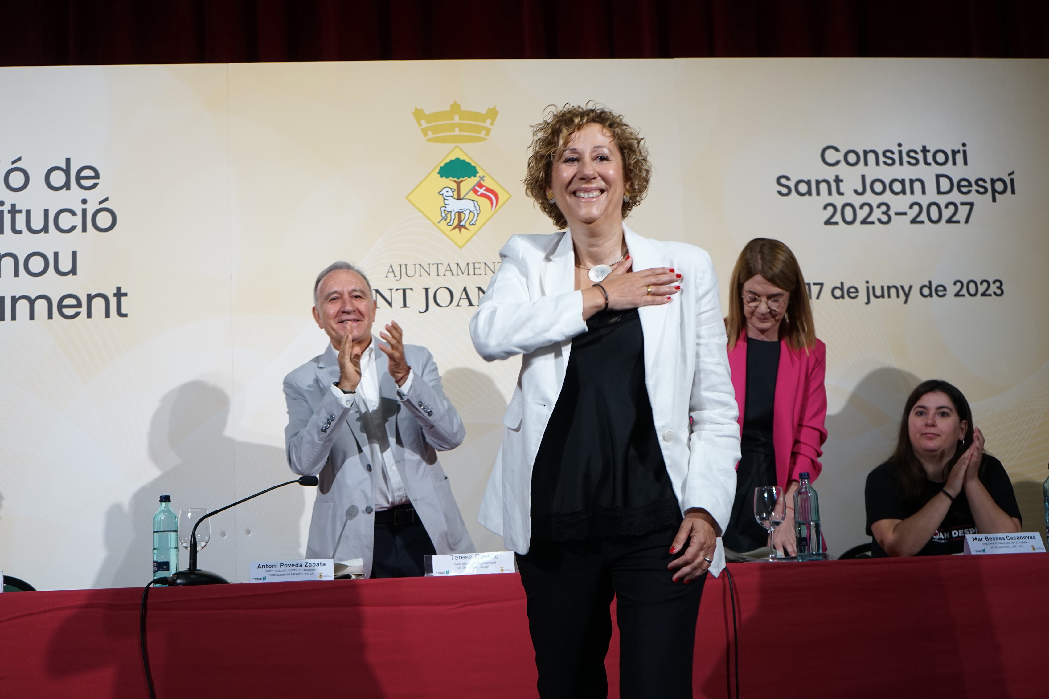 Alcaldessa investida