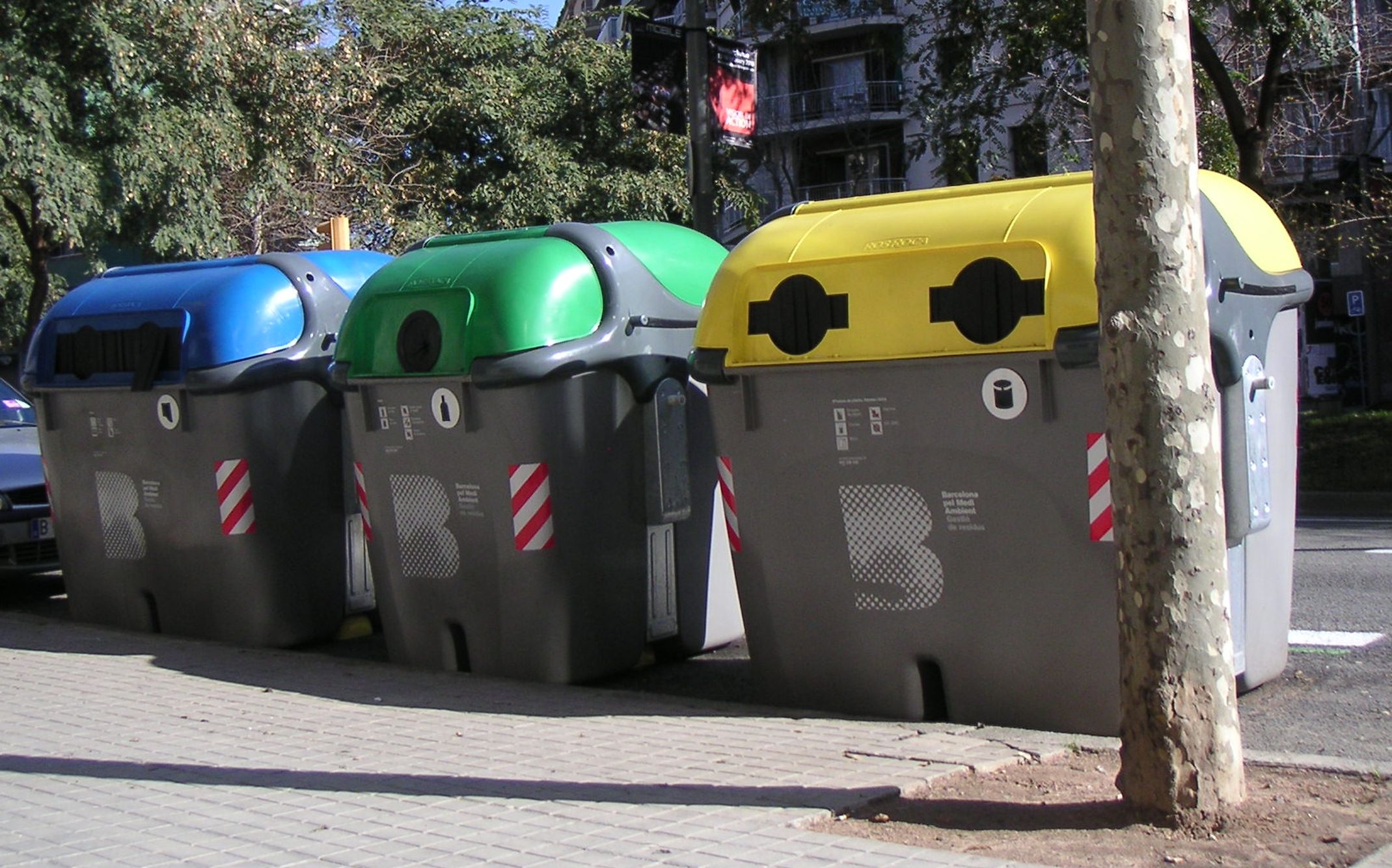 Recollida selectiva paper plàstic vidre