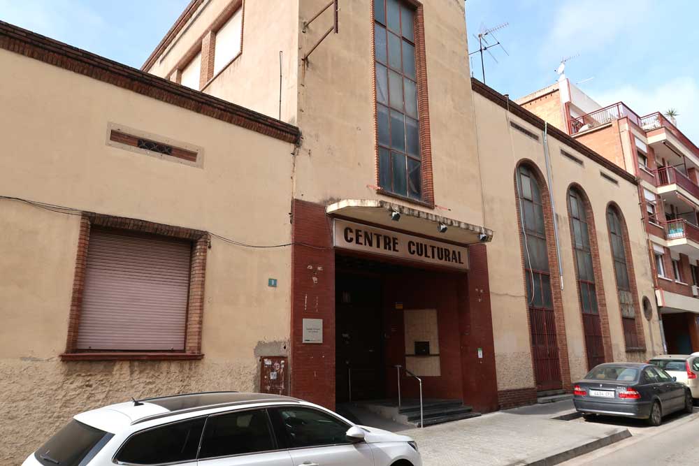 centre cultural 1 050423